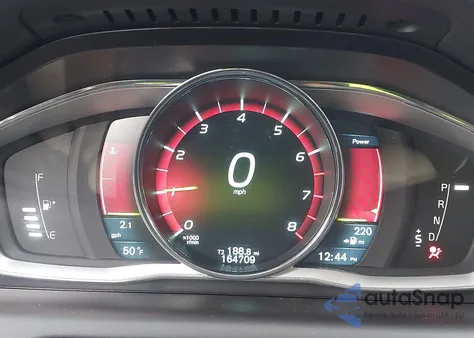 2015 Volvo Xc60 T6 Premier Plus from USA, damaged, VIN YV4902RCXF2599175